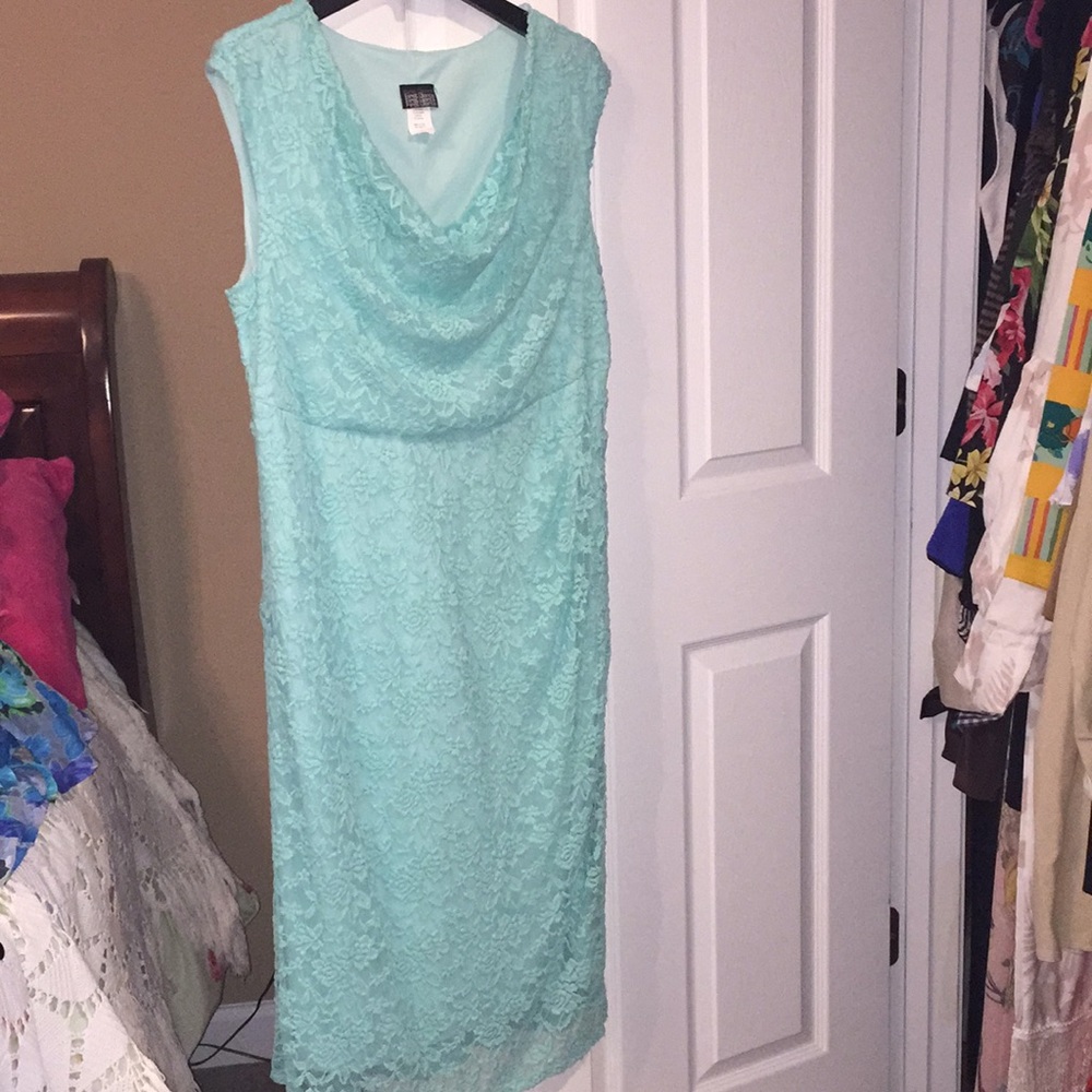 Dress in pretty aqua First Glance 1X